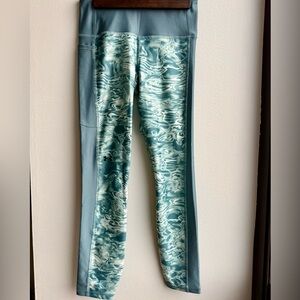 Under Armour HeatGear Leggings Women’s Small High Rise Compression Workout Pants